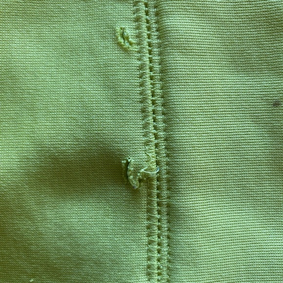 Under Armour YXL Neon yellow hoodie sweatshirt/pullover - Picture 5 of 5